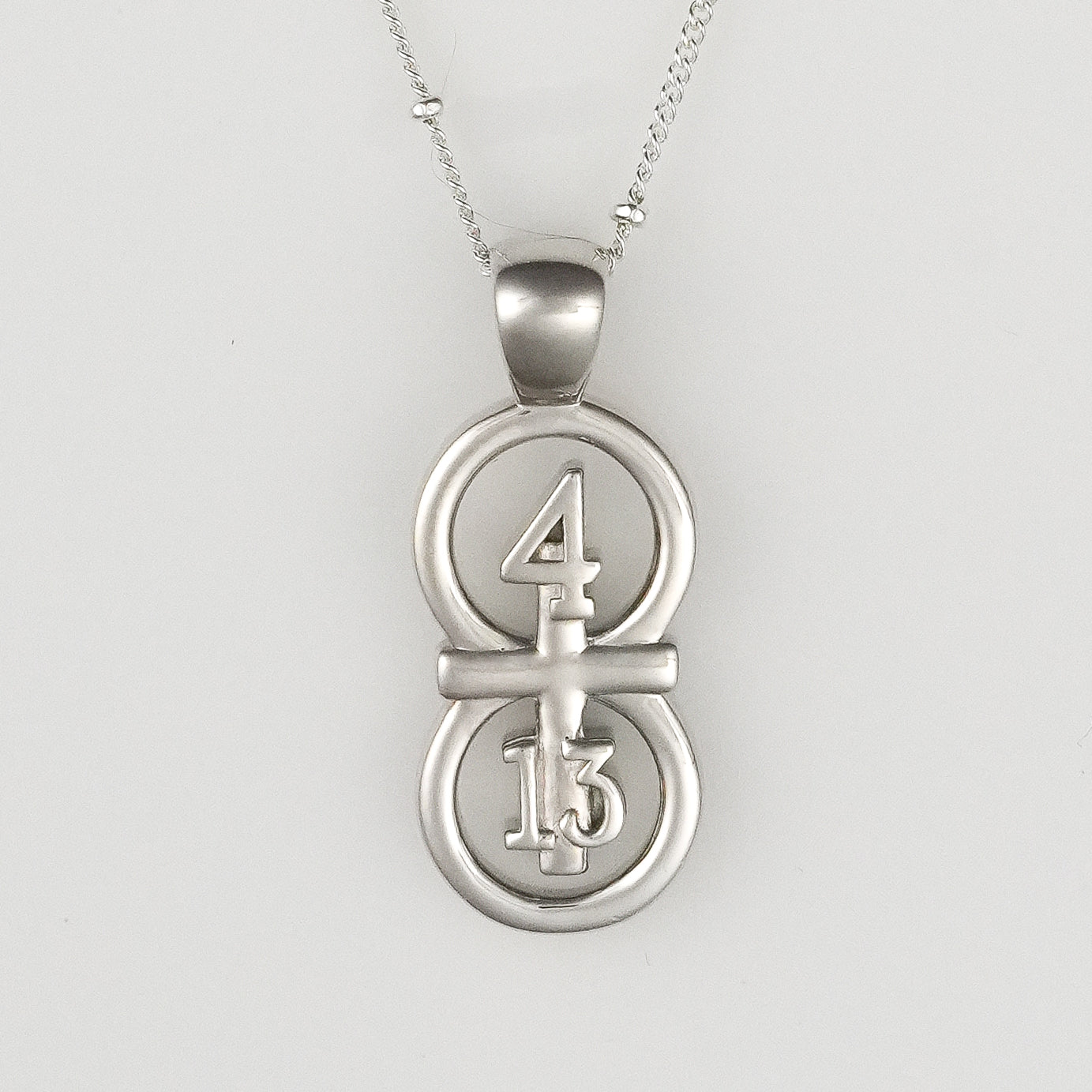 The RIYAN Pendant in silver - Philippians 4:13